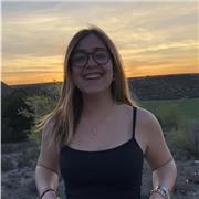 Adapto mis clases particulares a las necesidades de cada alumno y soy una joven paciente y amable